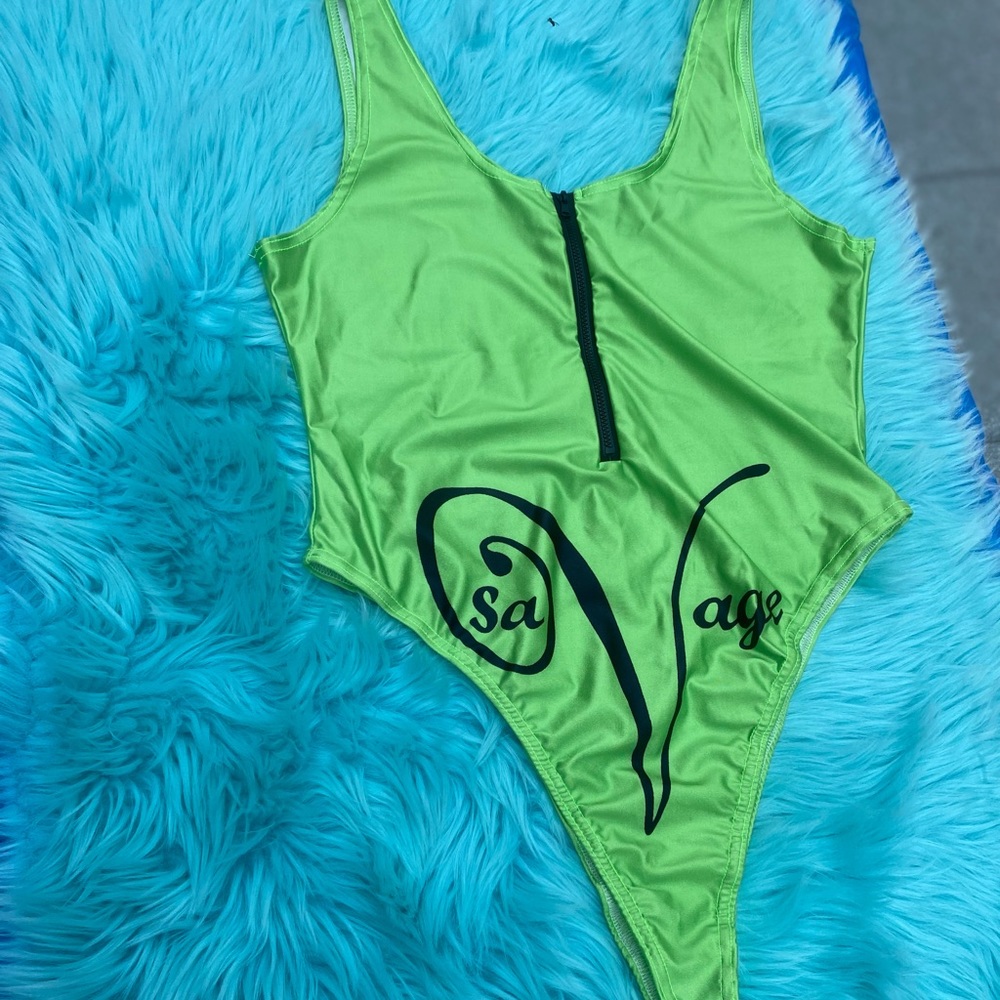 NEW EXTRA LARGE. One piece swimsuit neon, thong sexy savage black zipper.